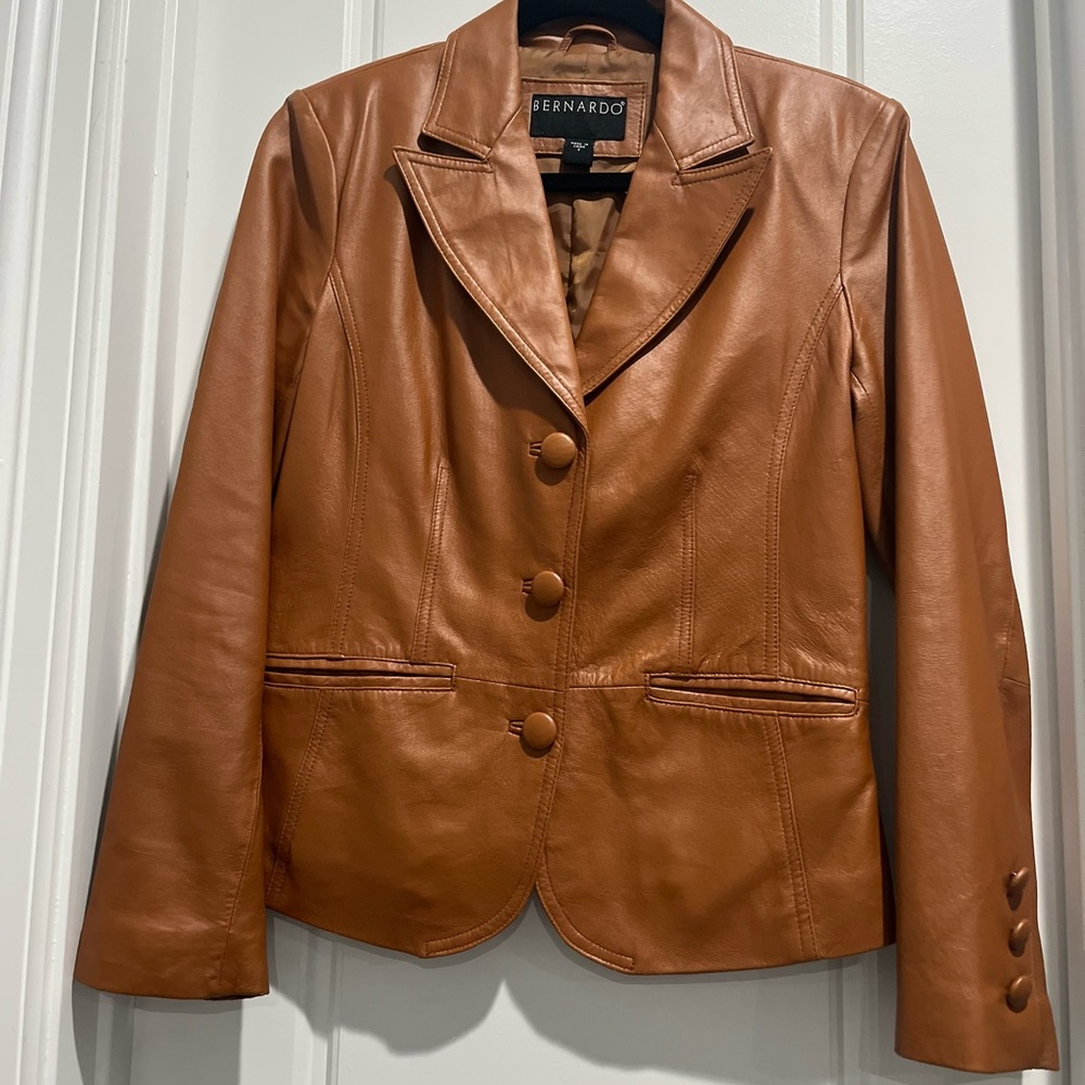 Bernardo Women's Brown Leather Blazer